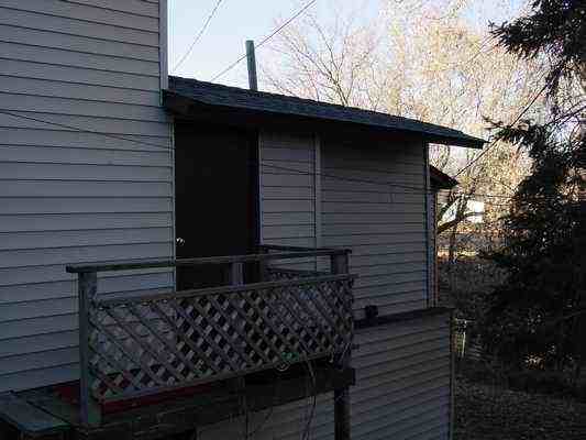 1005 Ivy St - Photo 2 of 15