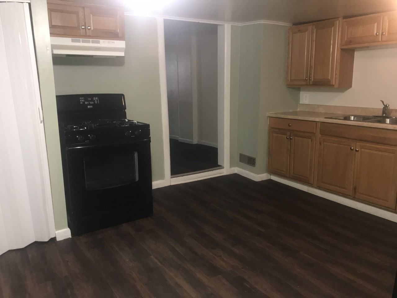 151 North West Street - Photo 2 of 14