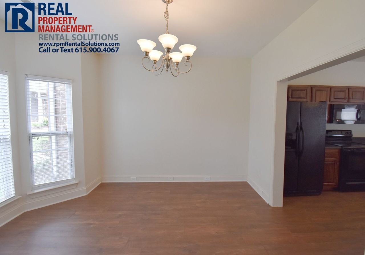 203 Rowlette Cir - Photo 6 of 25