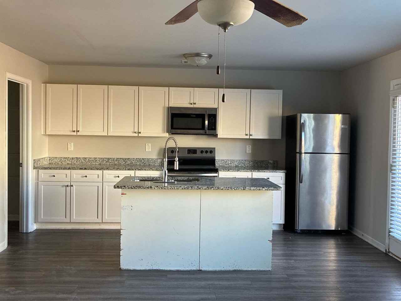 305 Nutwood Trace - Photo 3 of 19