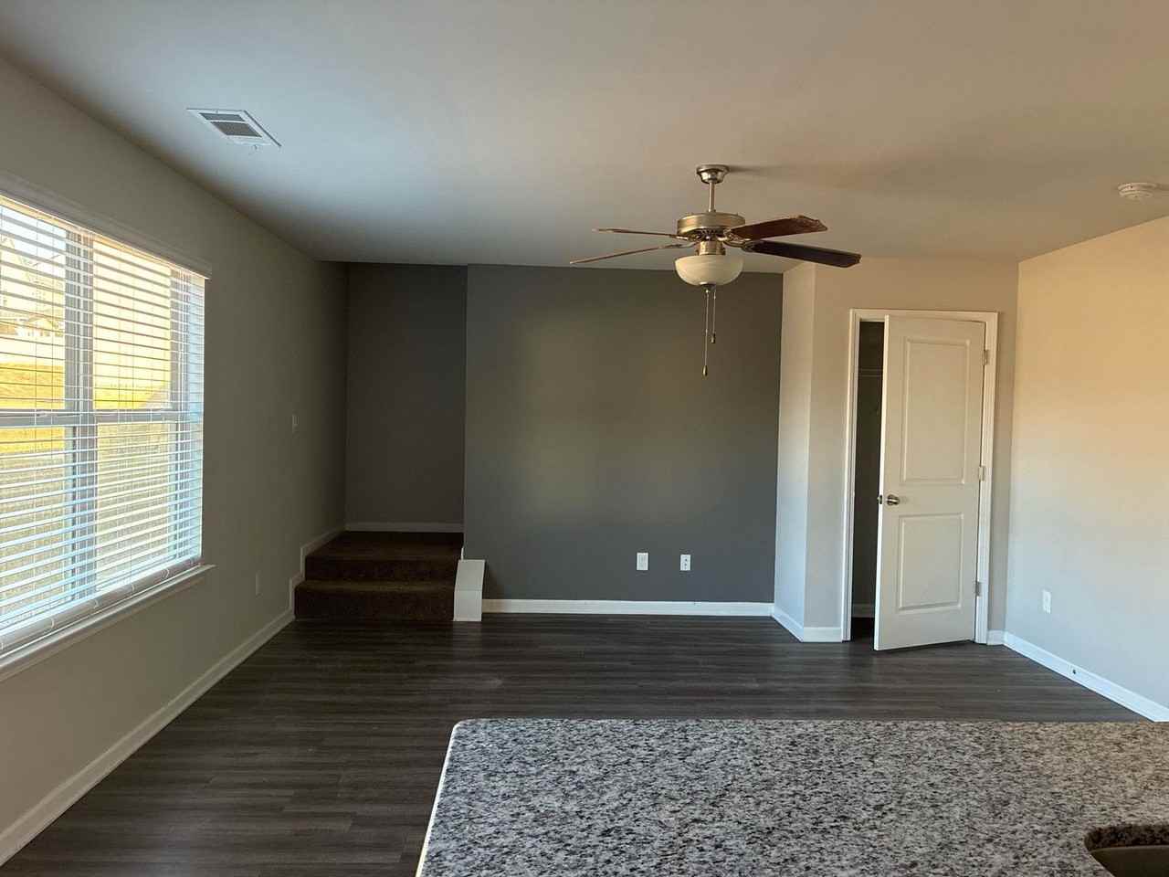 305 Nutwood Trace - Photo 5 of 19