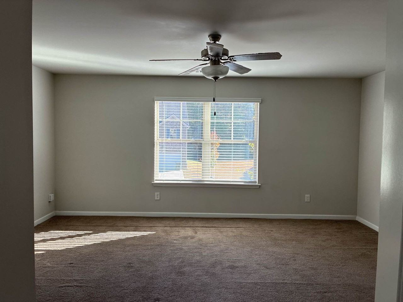 305 Nutwood Trace - Photo 7 of 19