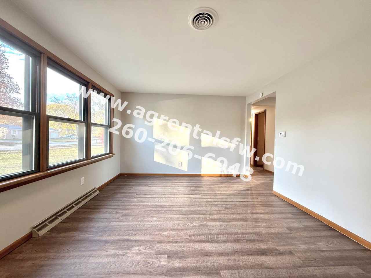 4030 Springwood Dr - Photo 2 of 21