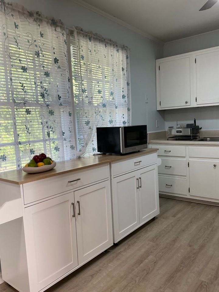 51 Lawanna Dr - Photo 6 of 20