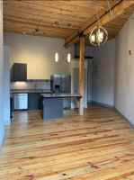 featured image of 806 Green Ave