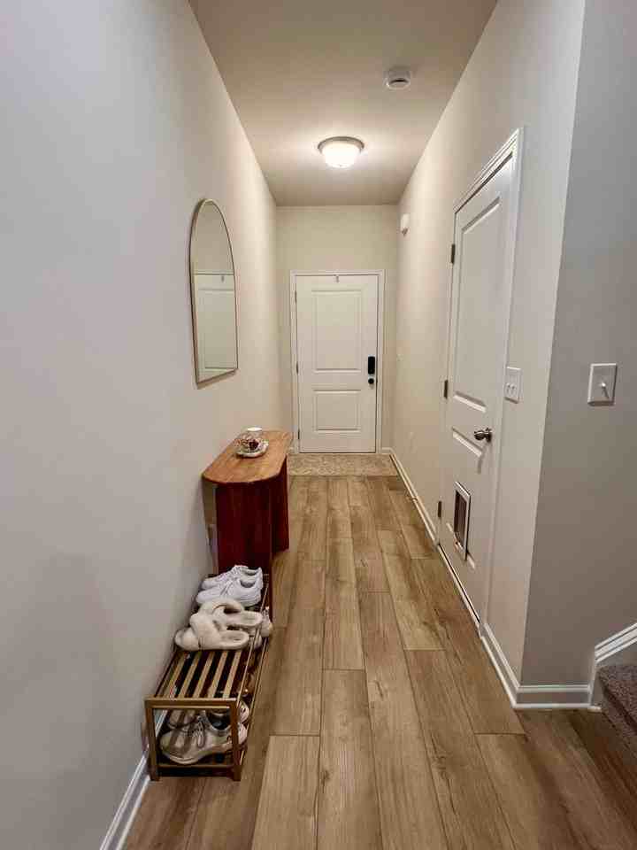 4671 Fullerton Dr - Photo 4 of 27