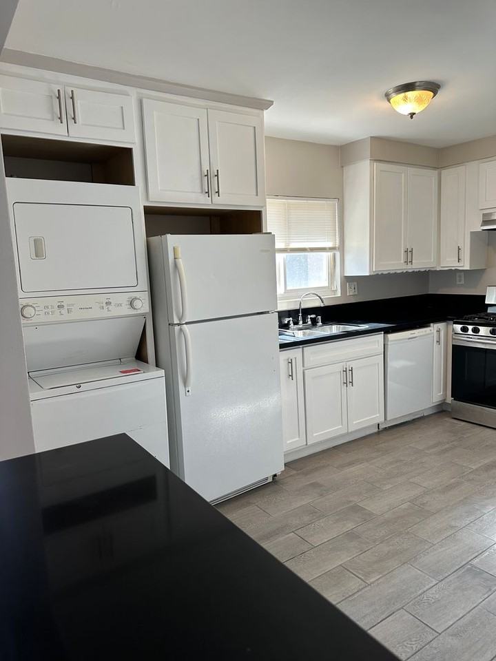 11828 Old River School Rd - Photo 4 of 12