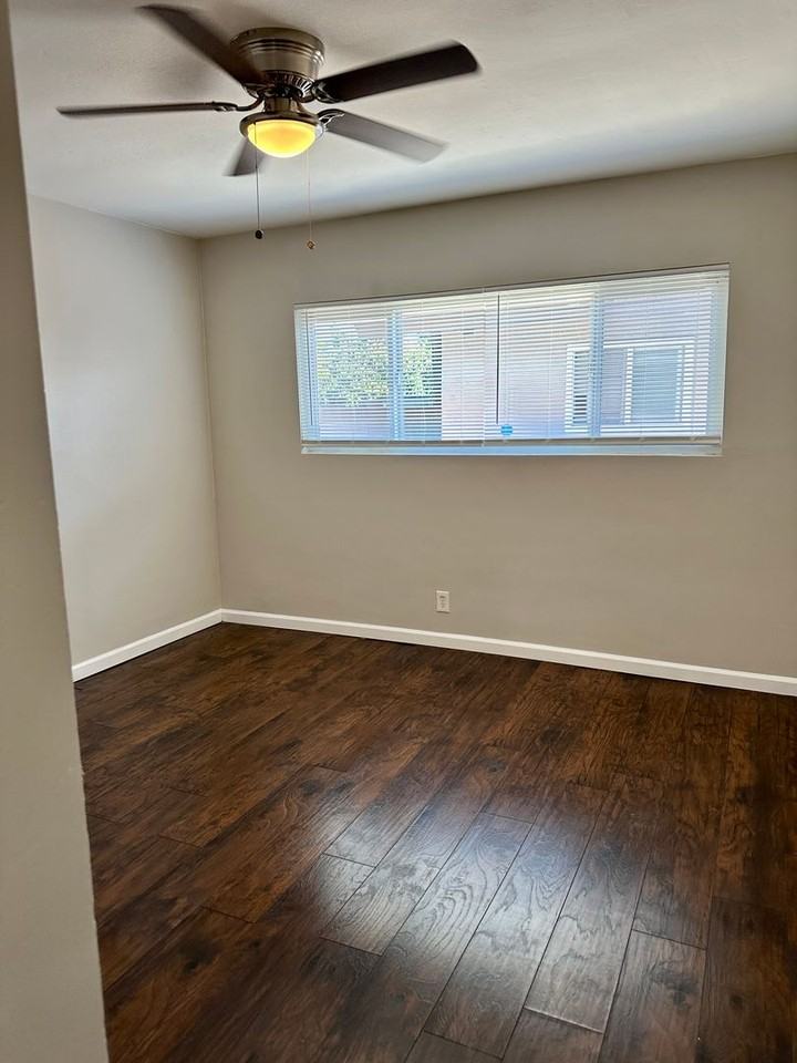 11828 Old River School Rd - Photo 7 of 12