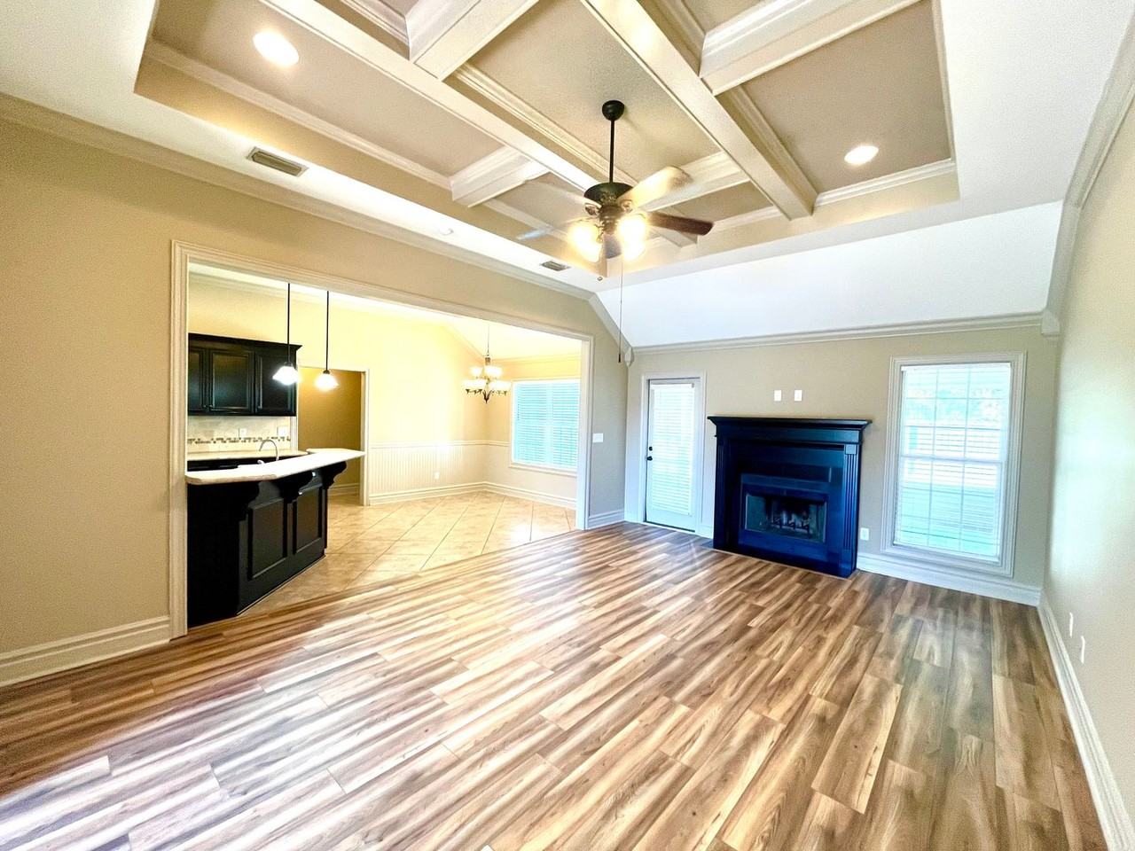 5171 Abbott Cir - Photo 3 of 25