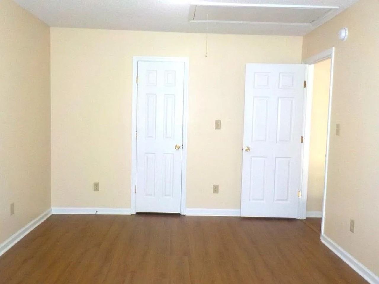 121 Danville Dr - Photo 6 of 16