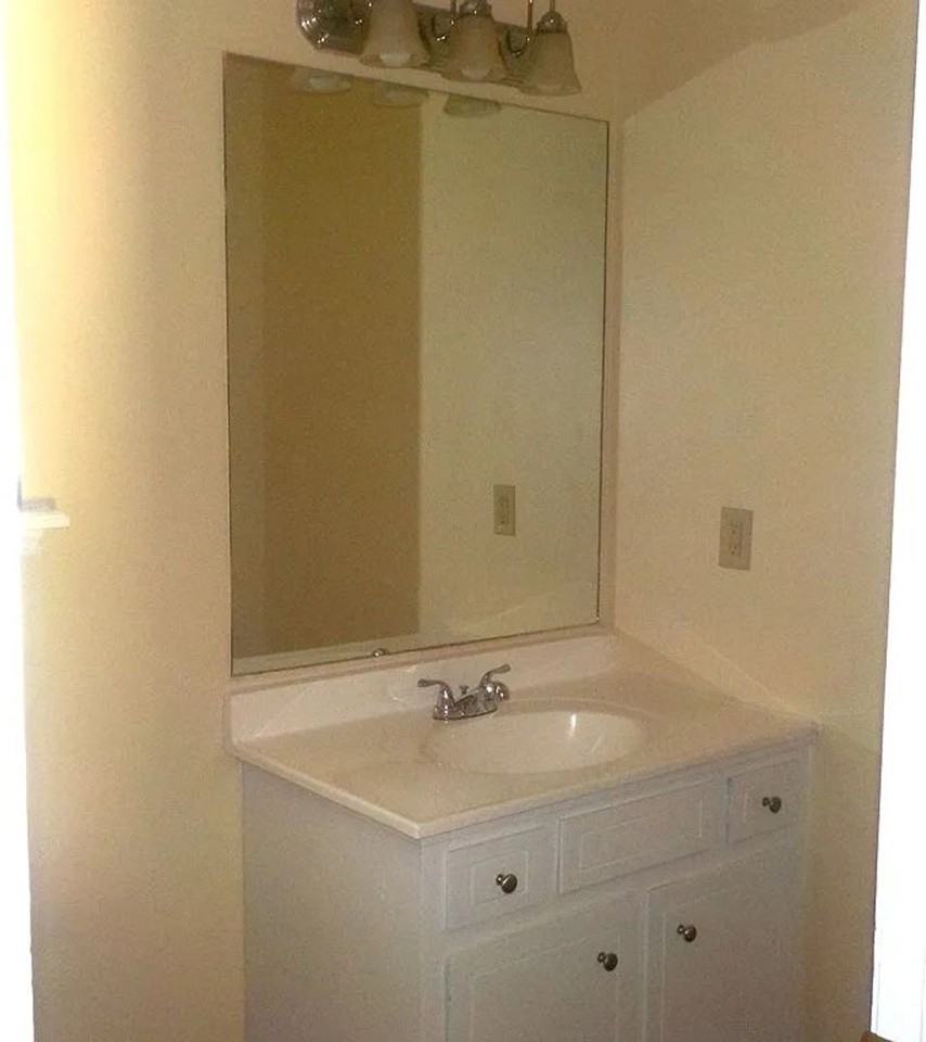 121 Danville Dr - Photo 7 of 16