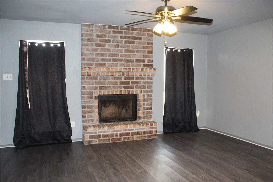 4023 Oak Bay Dr Unit 5 #5 - Photo 4 of 17