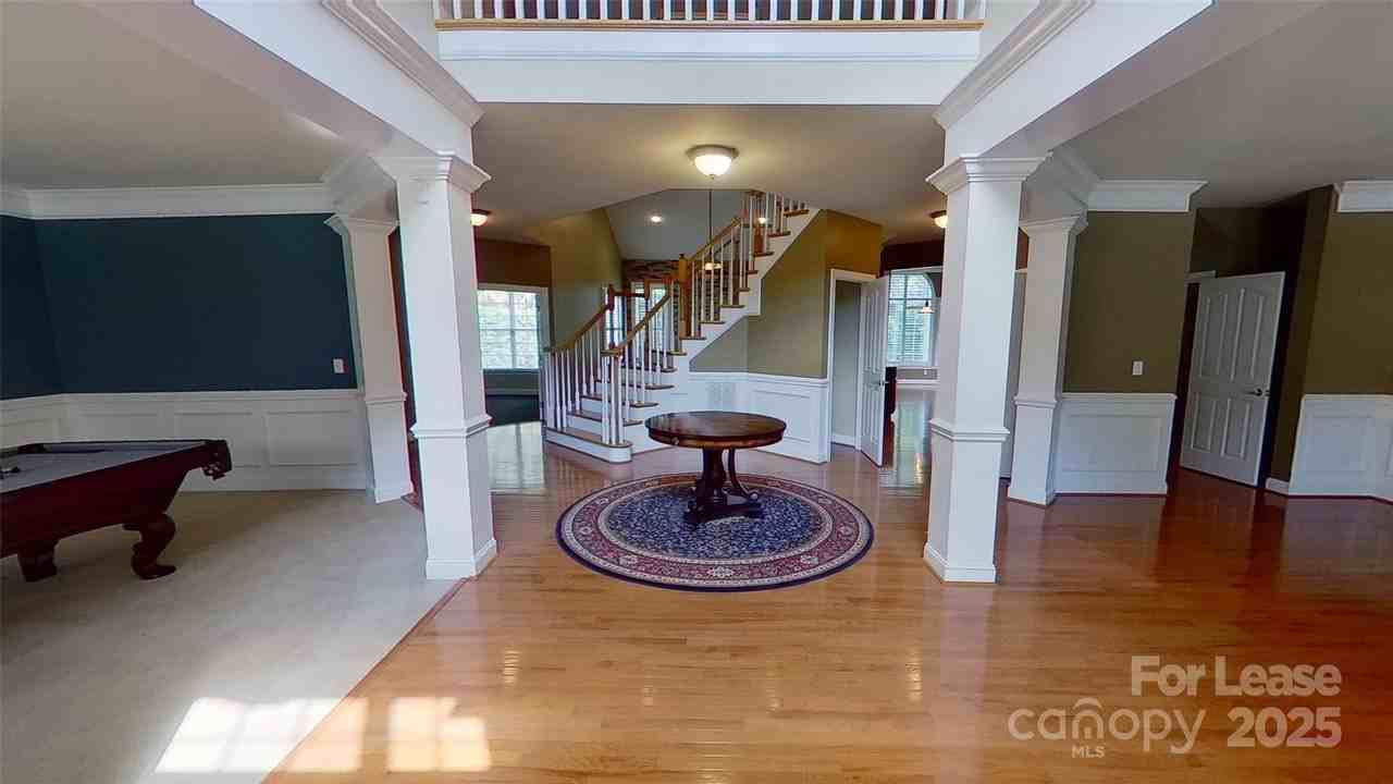 3209 Blackburn Dr - Photo 2 of 19
