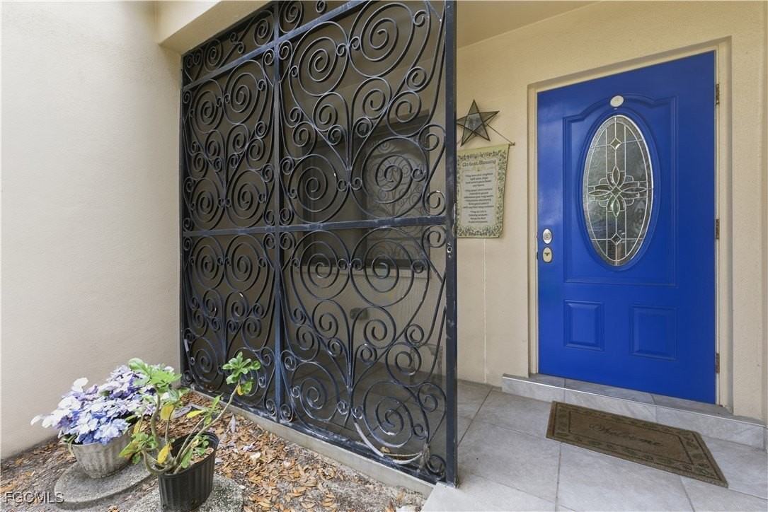 5829 Wild Fig Ln - Photo 4 of 35