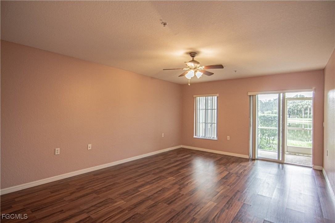 12020 Rain Brook Ave Apt 1503 #1503 - Photo 5 of 20