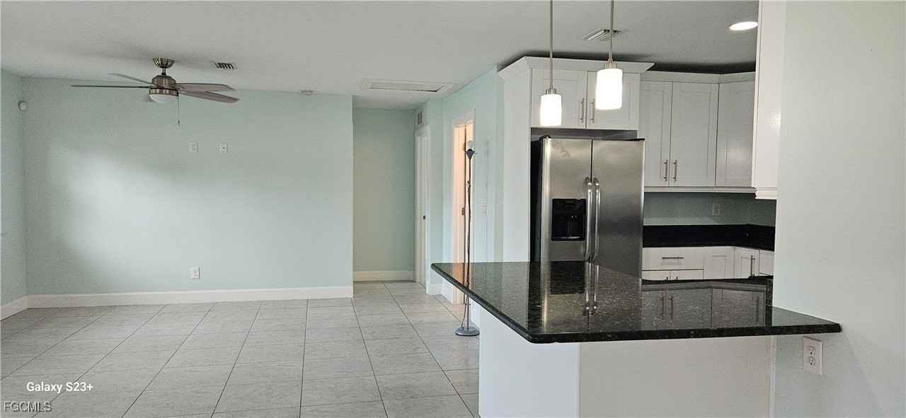 1626 Grace Ave - Photo 7 of 23