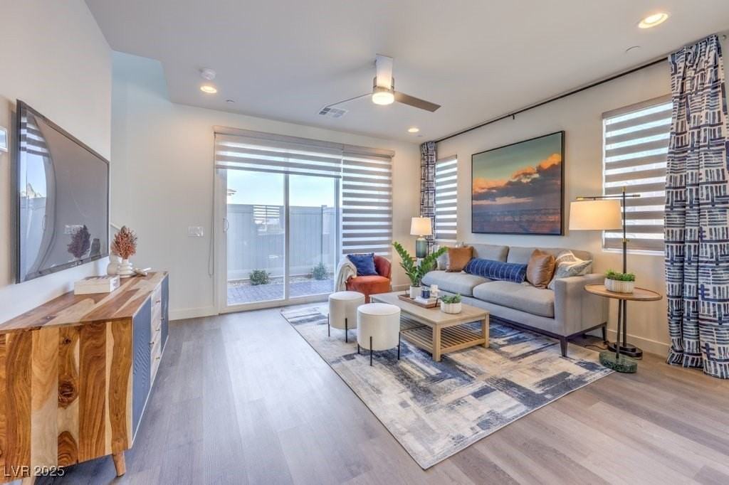 9446 Venus Point Ct - Photo 5 of 21