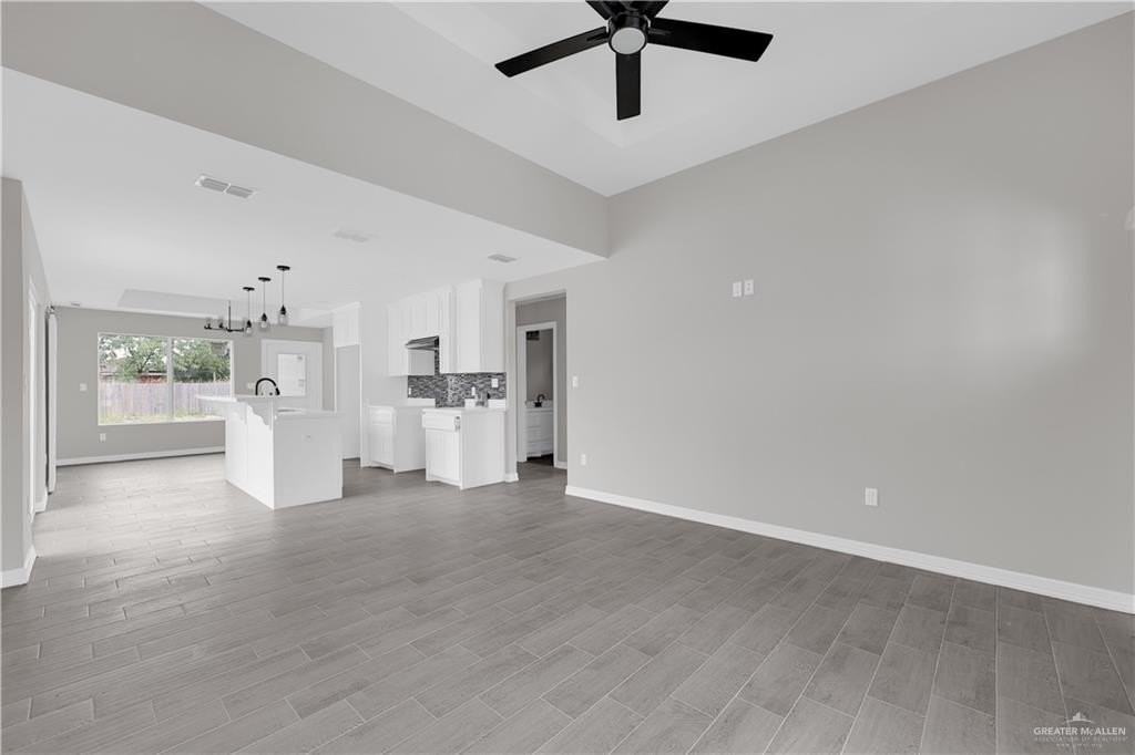 607 Tower Oak Dr - Photo 4 of 16