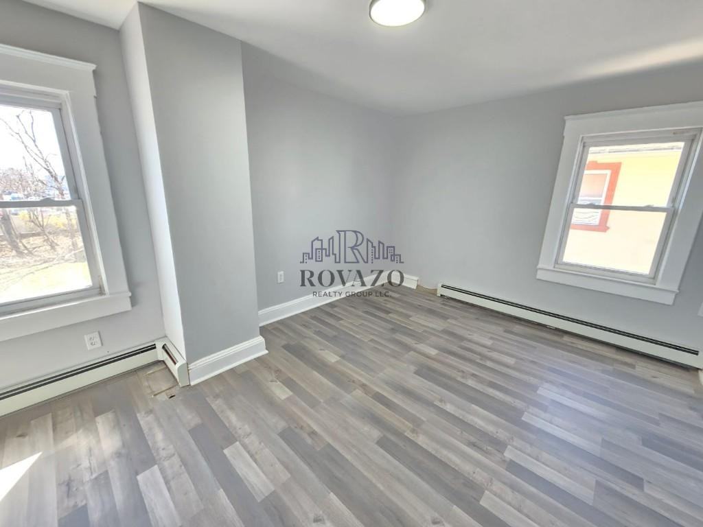 1549 Morris Pl - Photo 7 of 8