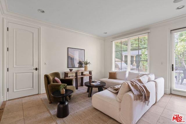 3697 Benedict Canyon Ln - Photo 7 of 8