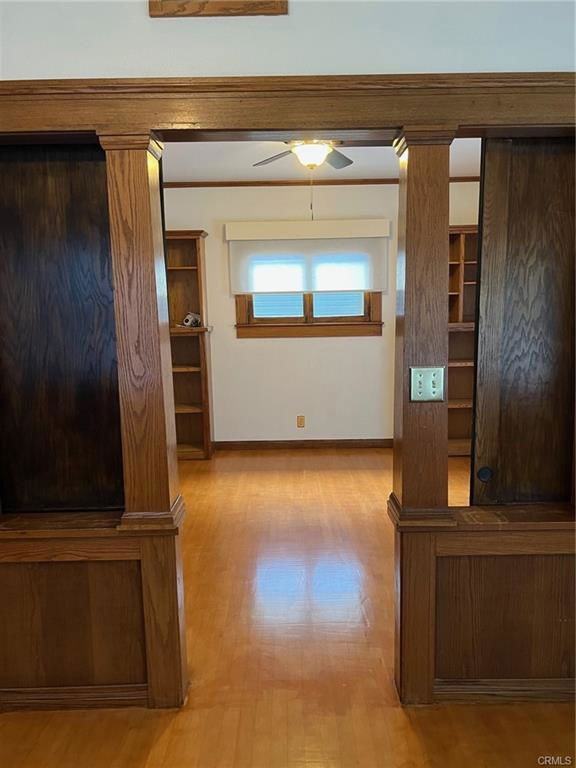 207 9th St - Photo 2 of 7