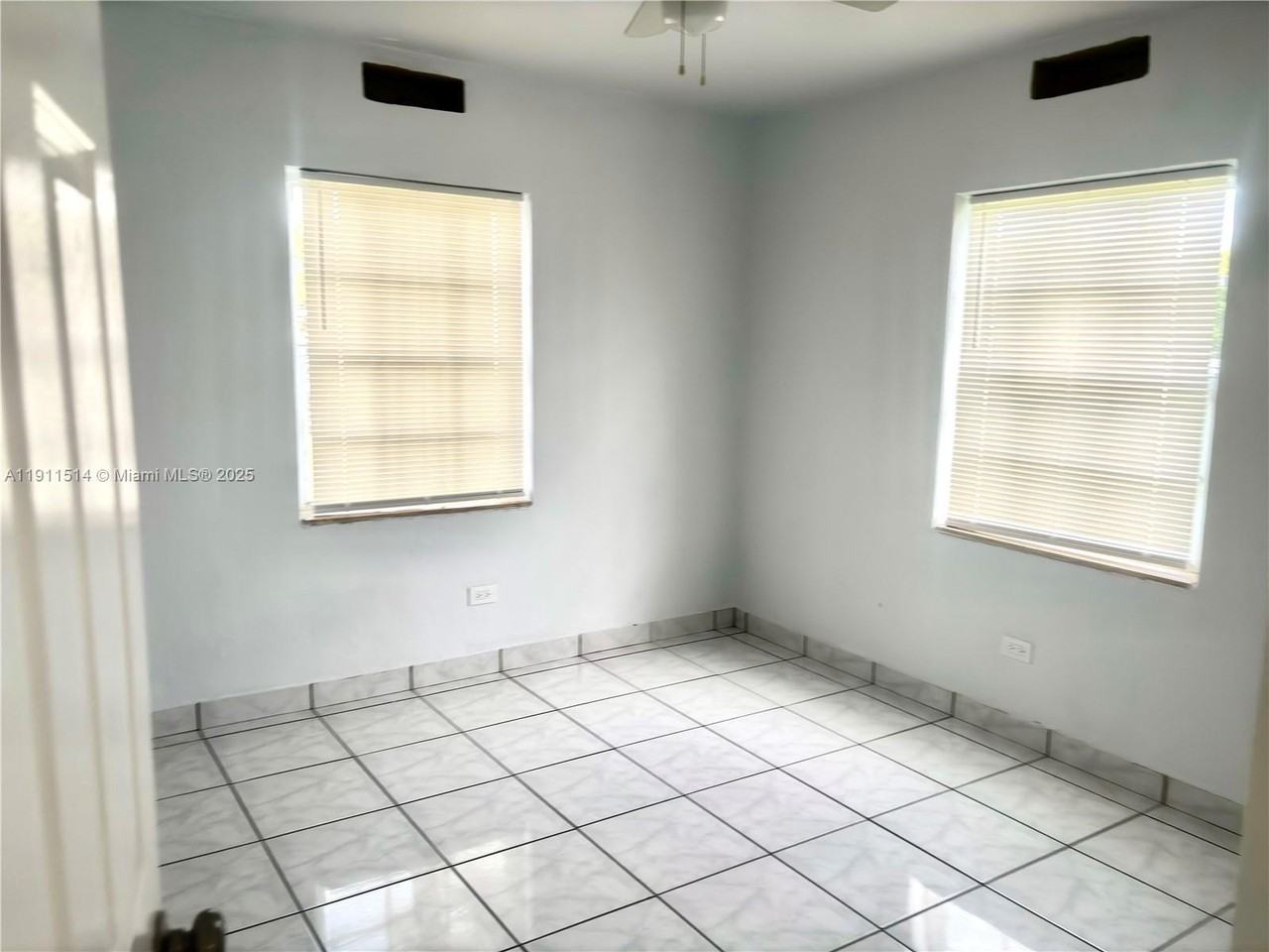 15324 Lincoln Dr - Photo 7 of 11