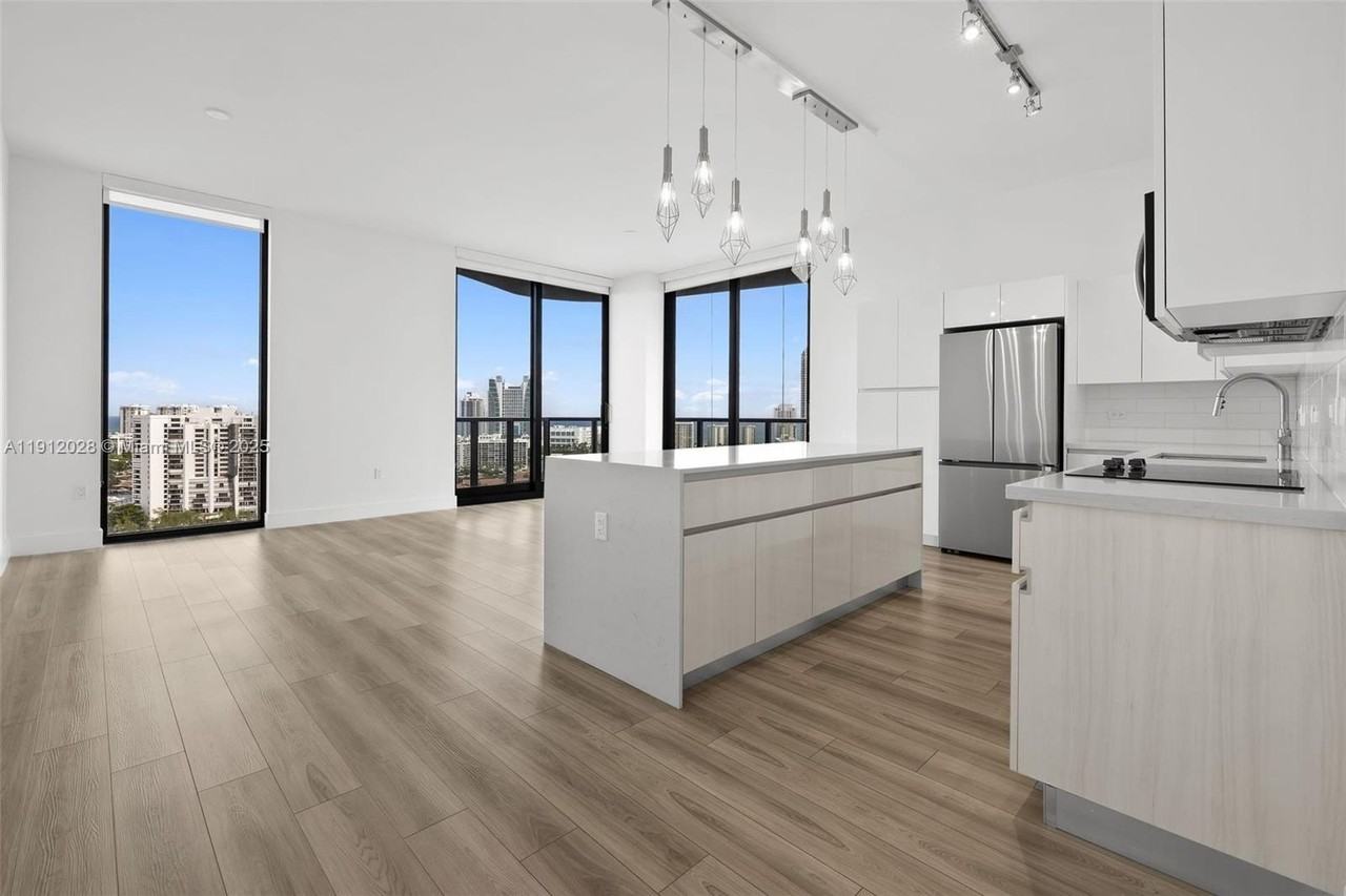 101 Diplomat Parkway #2002