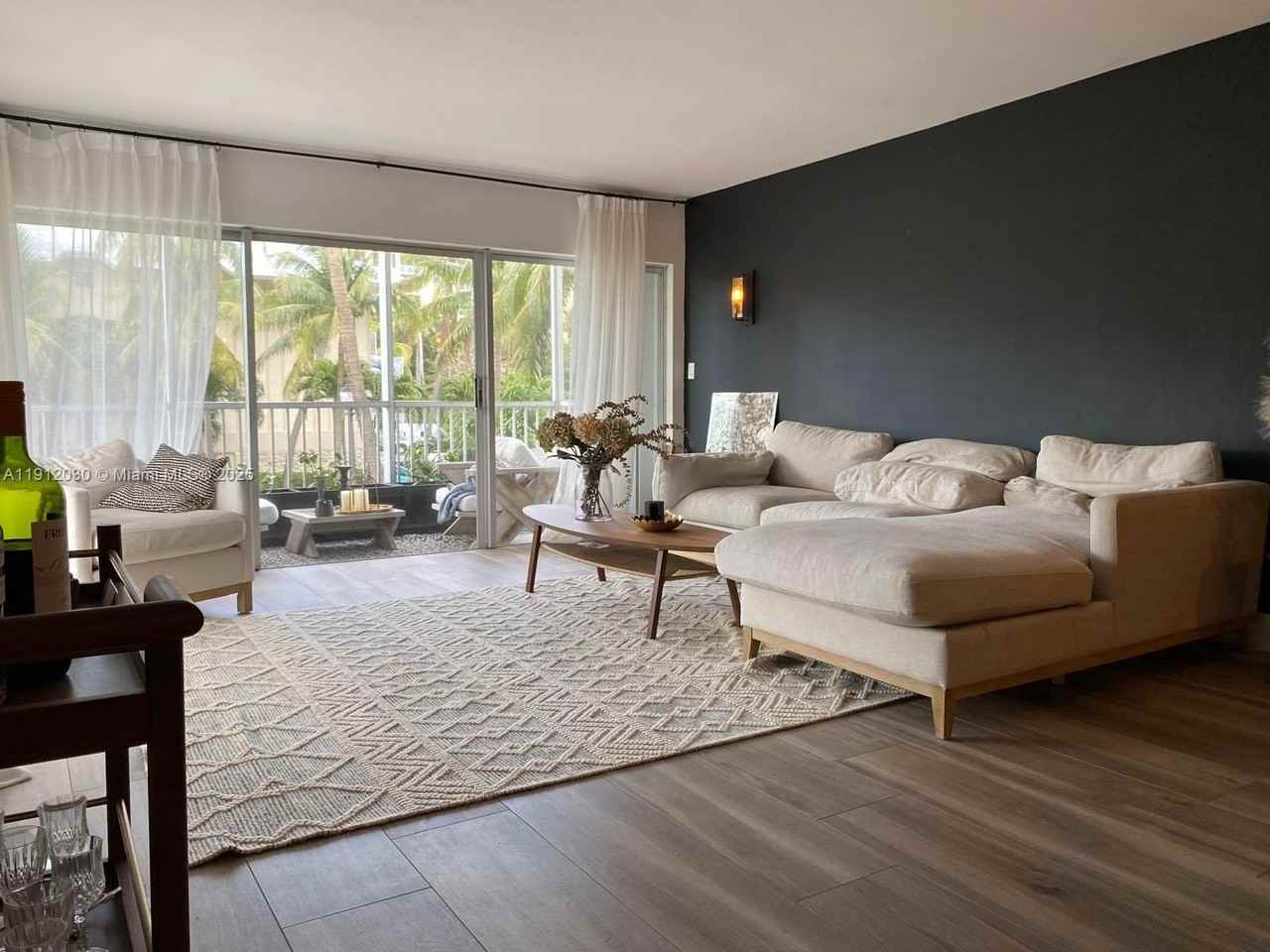 550 Ocean Dr #2D - Photo 7 of 35