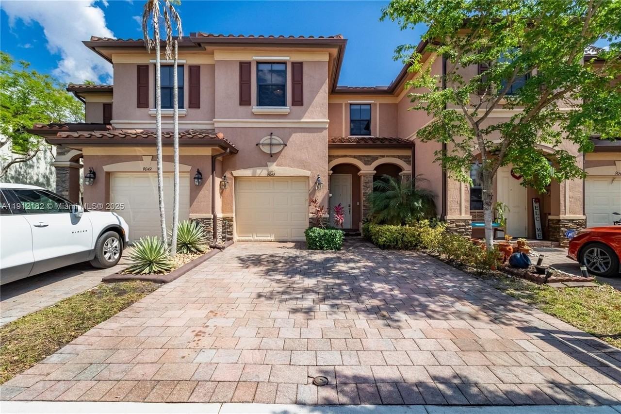 9045 W 33rd Ave #9045 - Photo 2 of 23