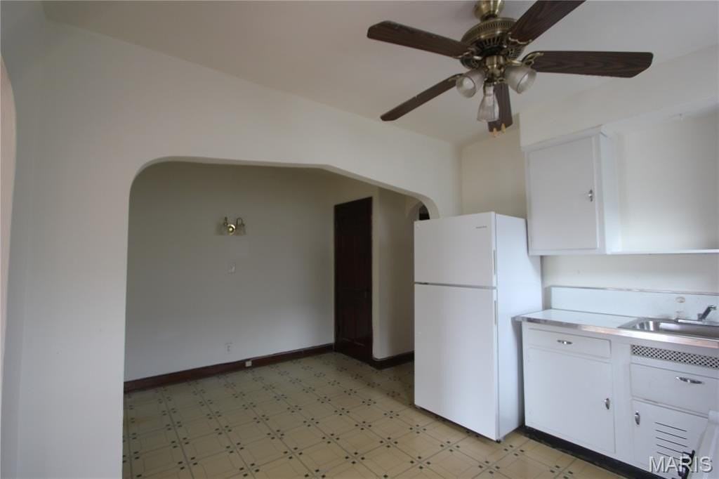 5021 Oleatha Ave #2ndFL - Photo 5 of 13