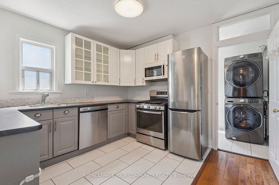 10 Coxwell Avenue #2 - Photo 5 of 25