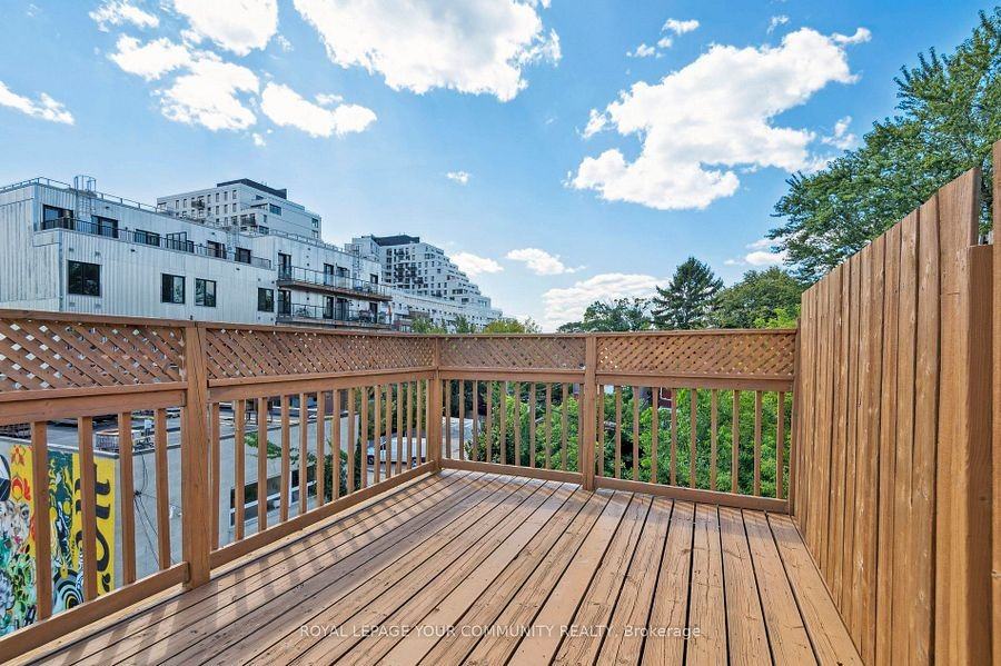 10 Coxwell Avenue #2 - Photo 2 of 25