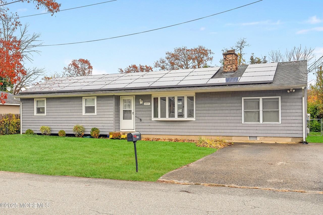 1109 Spar Avenue - Photo 2 of 38