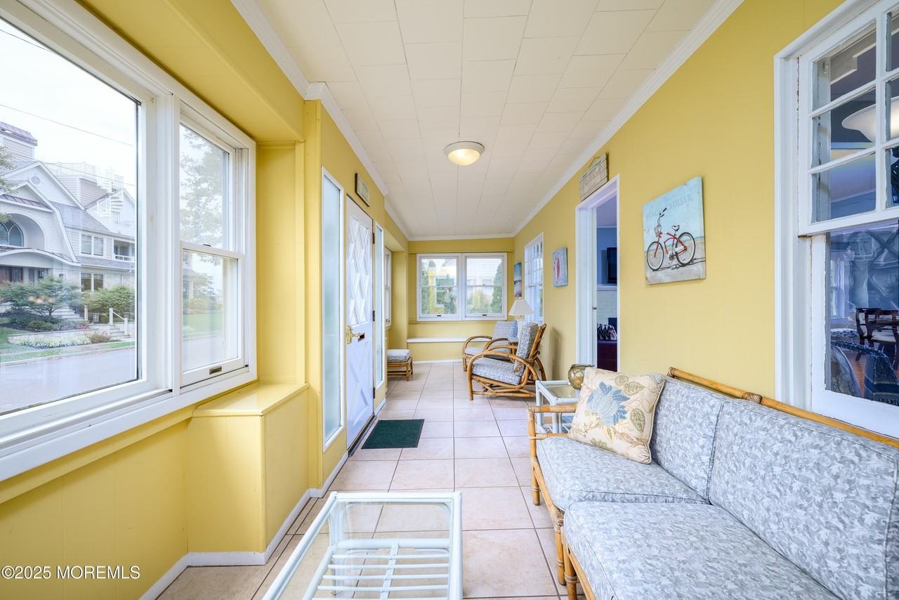 4 2nd Ave - Photo 4 of 49