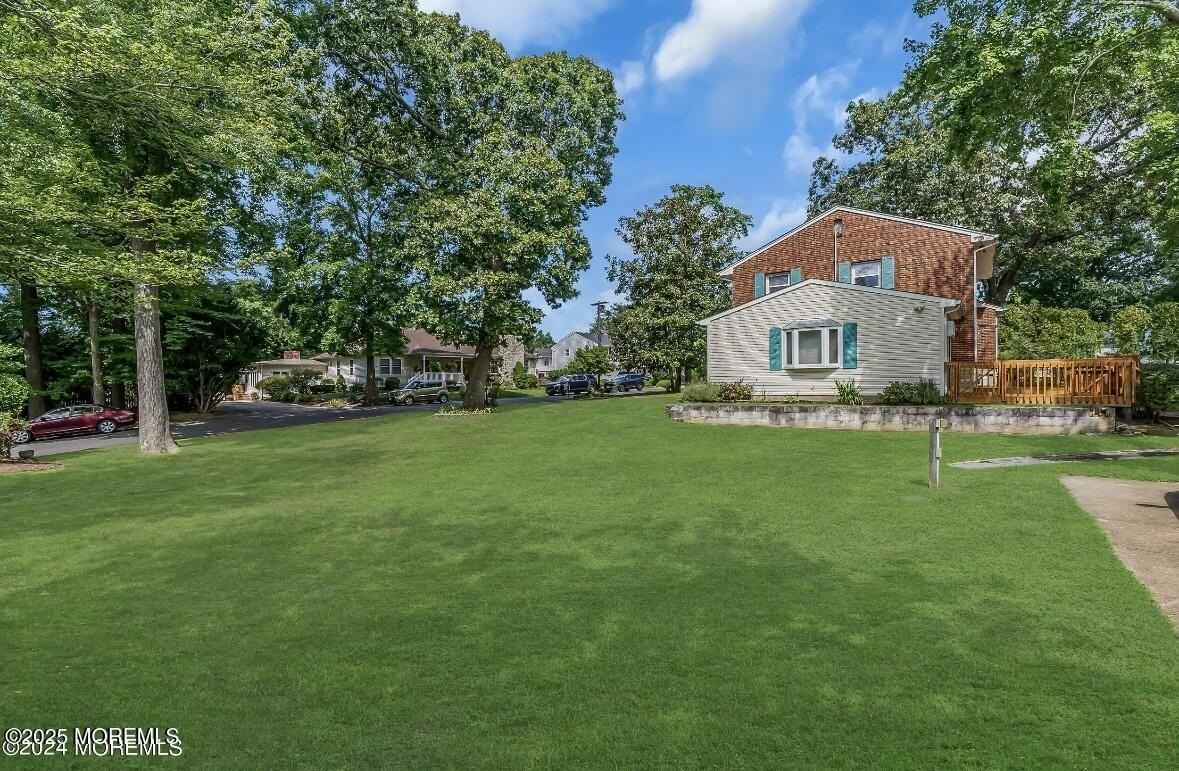 223 Harrison Ave - Photo 3 of 18