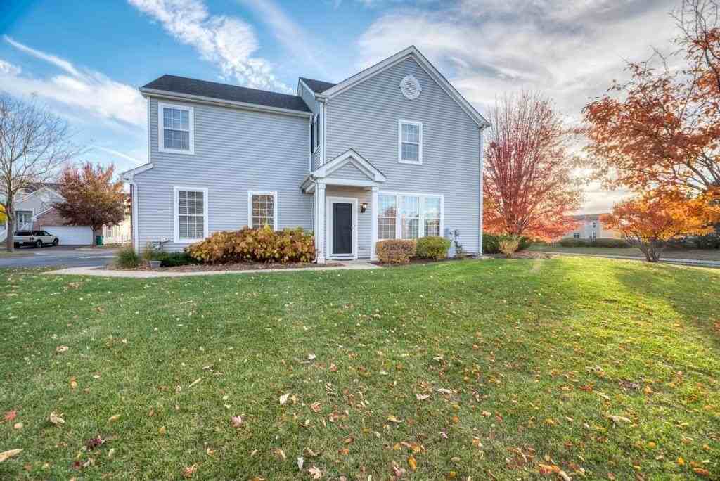 5130 Freeport Dr #5130 - Photo 5 of 38