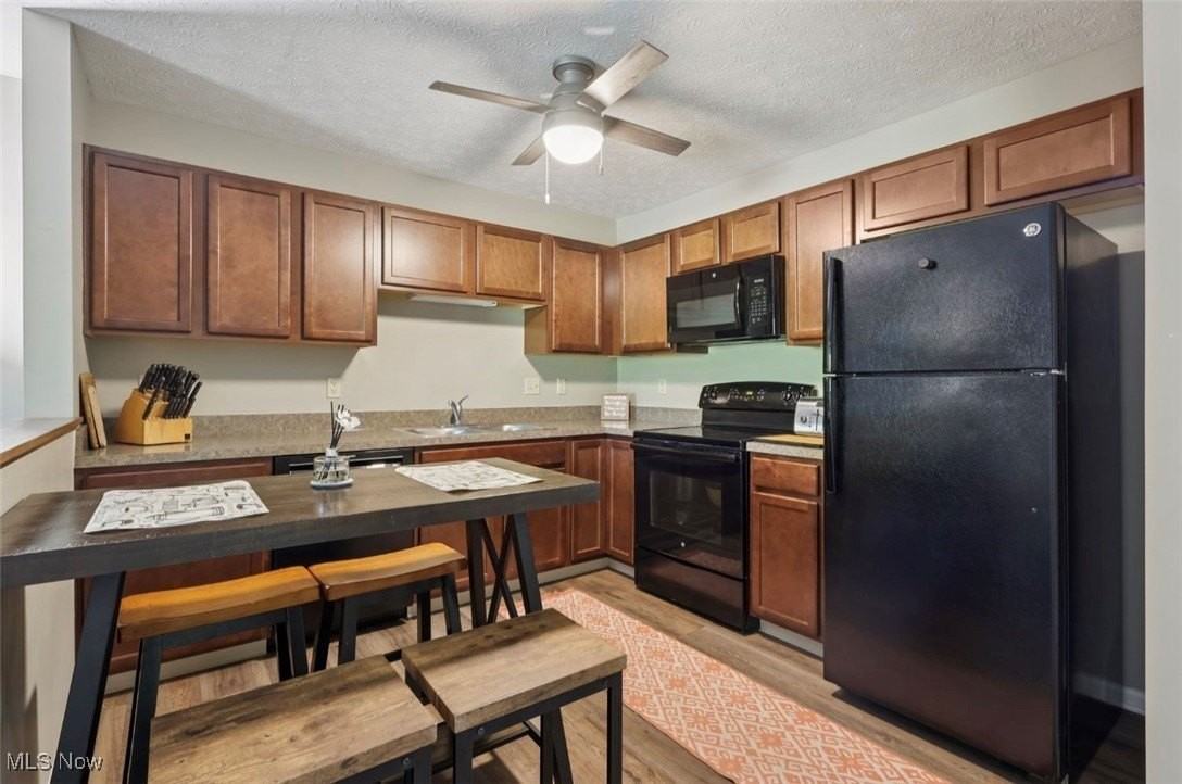 407 Rachel Ln - Photo 7 of 21