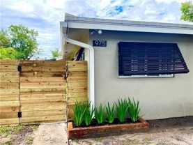 975 Northeast 40th Street #C - Photo 1 of 1