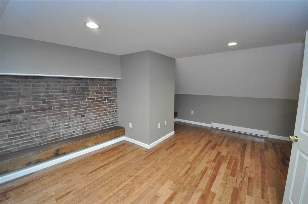 16 Central St #2A - Photo 6 of 16