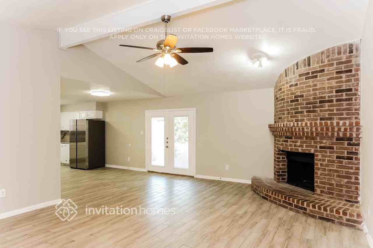 6221 Hott Springs Dr - Photo 3 of 16