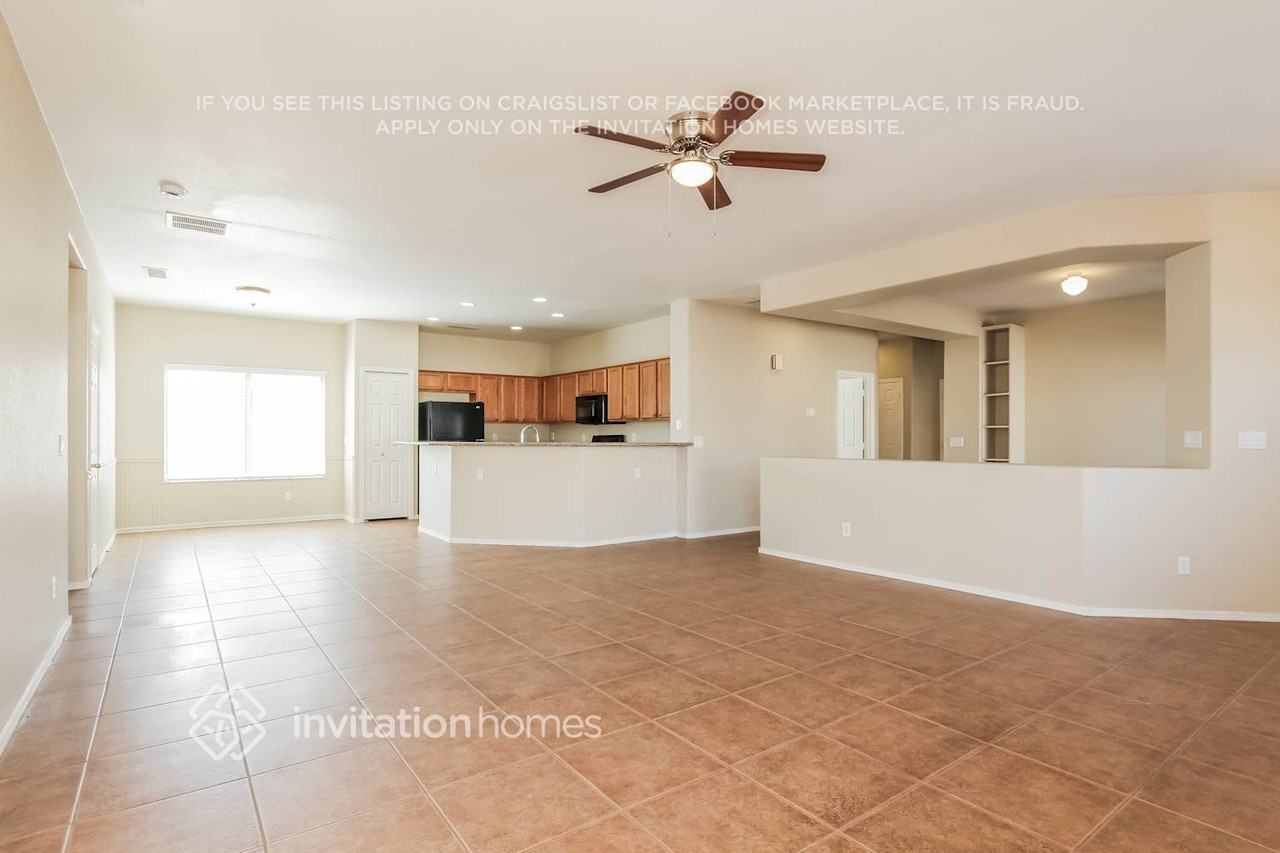 1001 S 4th Ave - Photo 4 of 16