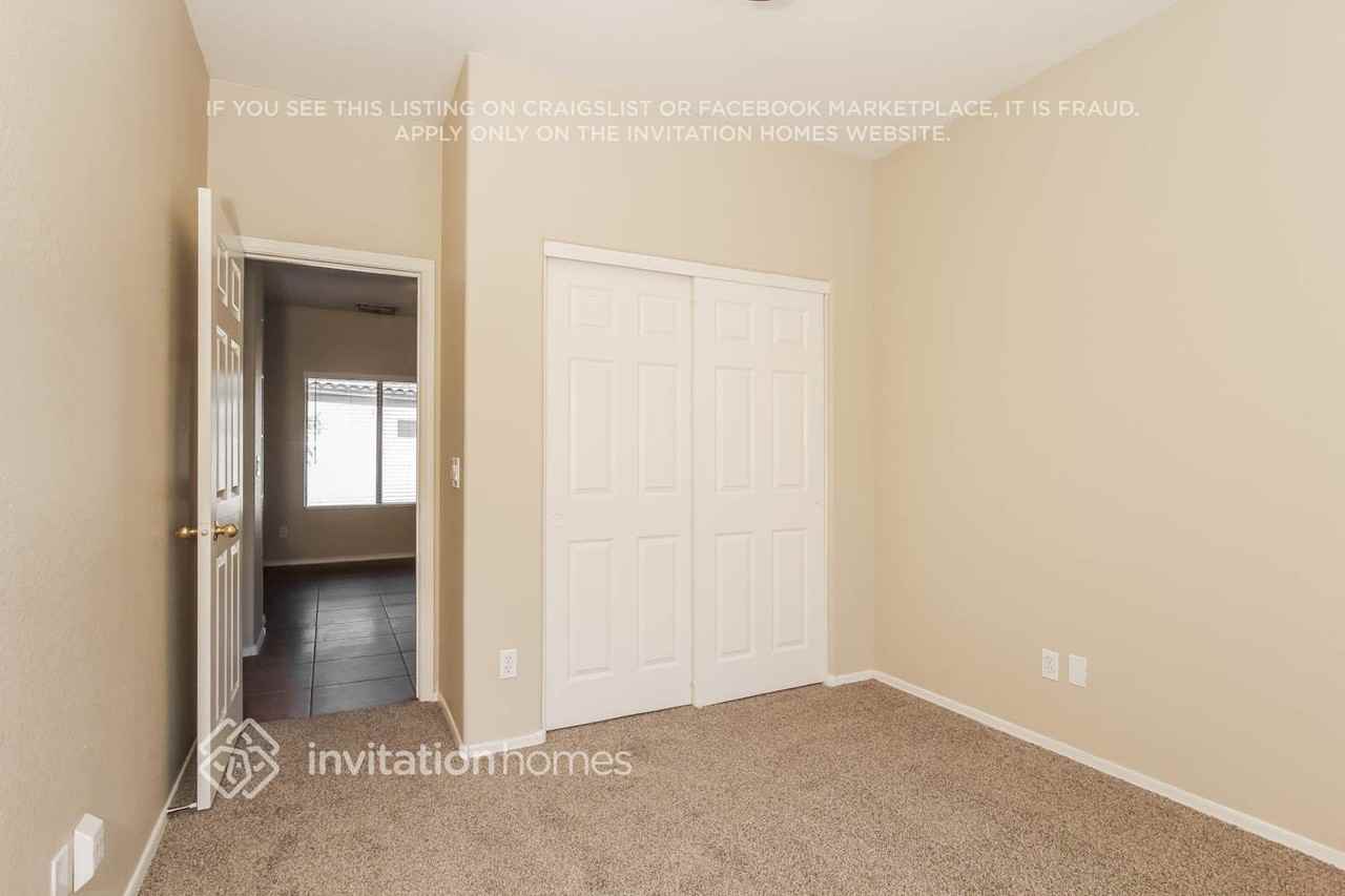 1001 S 4th Ave - Photo 5 of 12