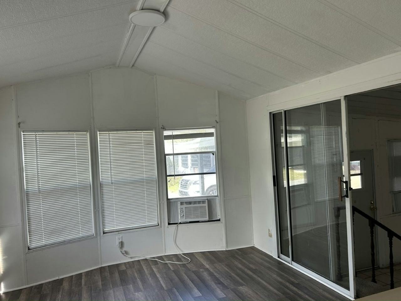 6105 Land O' Lakes Boulevard #5 - Photo 4 of 10