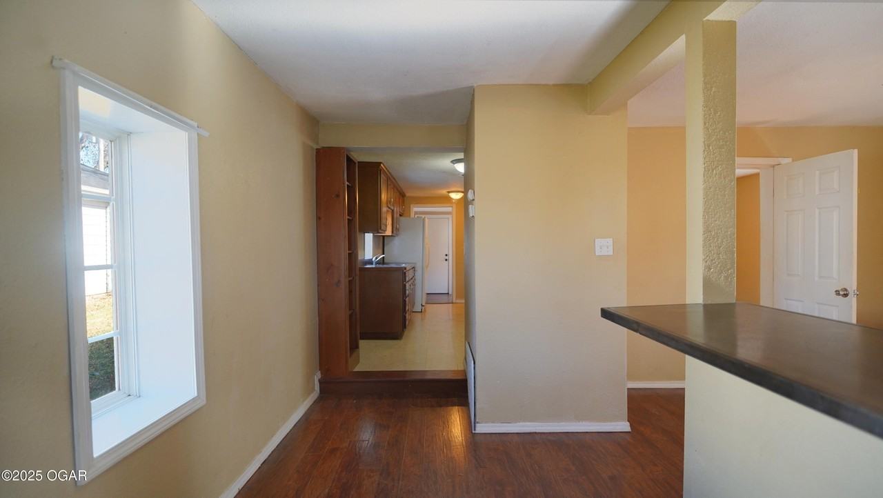 919 Jefferson Avenue - Photo 5 of 14