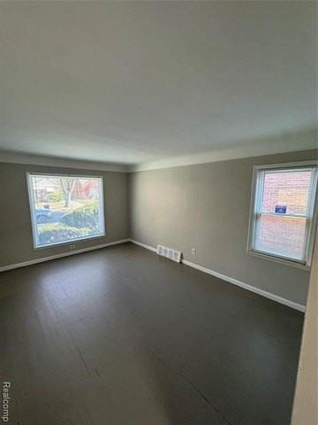 9327 Fielding St - Photo 2 of 8