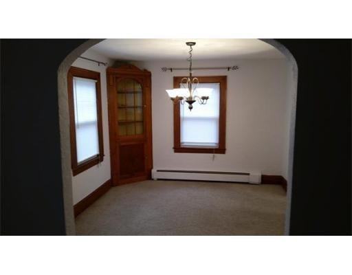 61 Thornton St - Photo 3 of 5