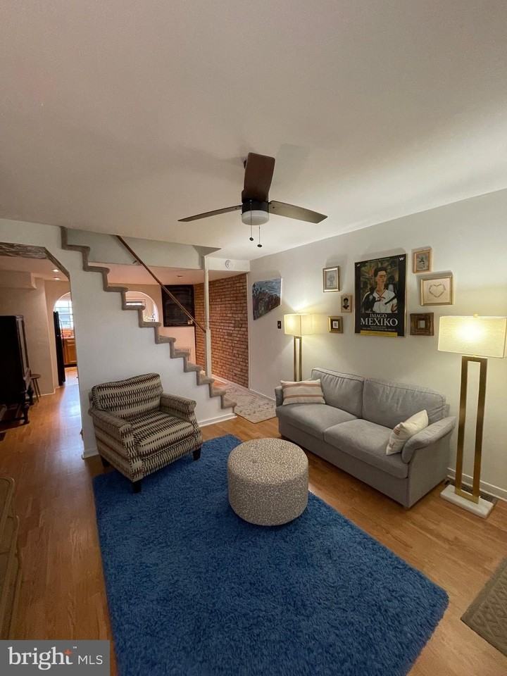 1841 Light St - Photo 2 of 21