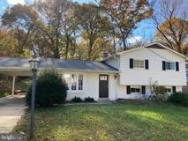 704 Kings Ln - Photo 1 of 1