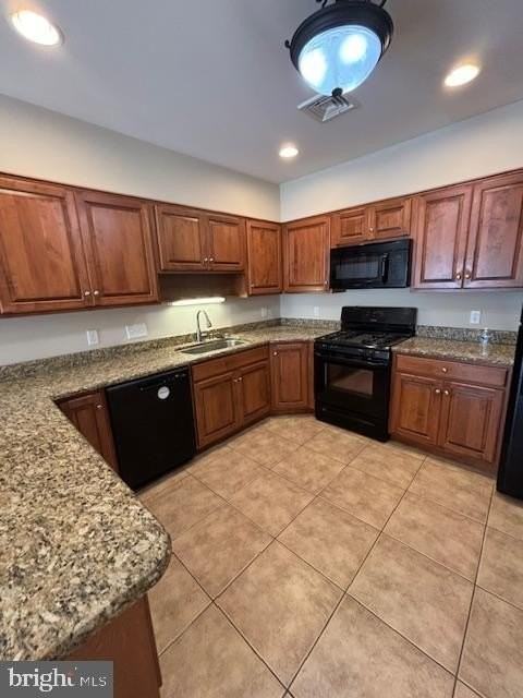 312 Emerald Ln - Photo 6 of 23