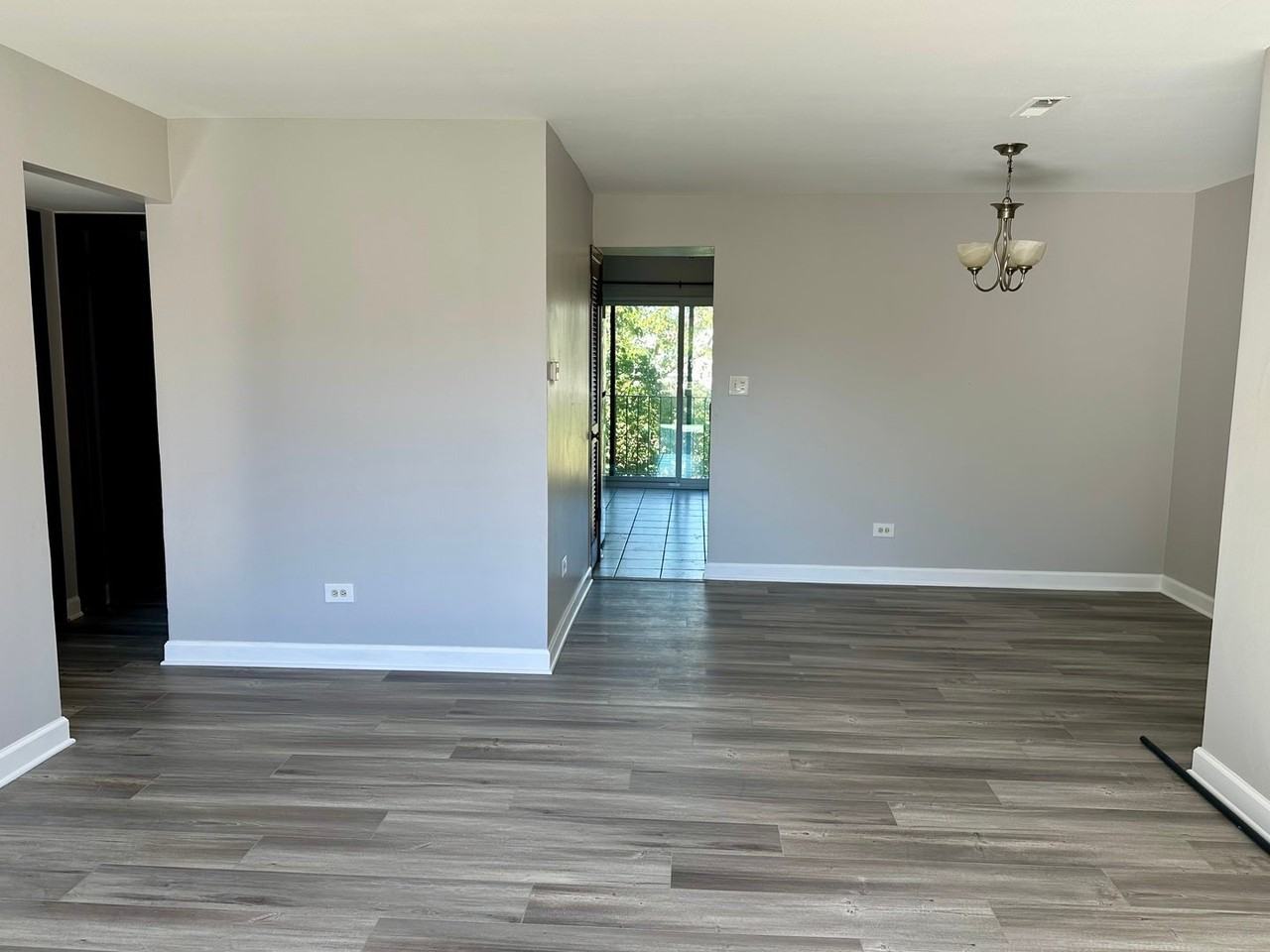 9320 Hamilton Ct - Photo 2 of 17